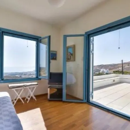 Keramoti Villa *